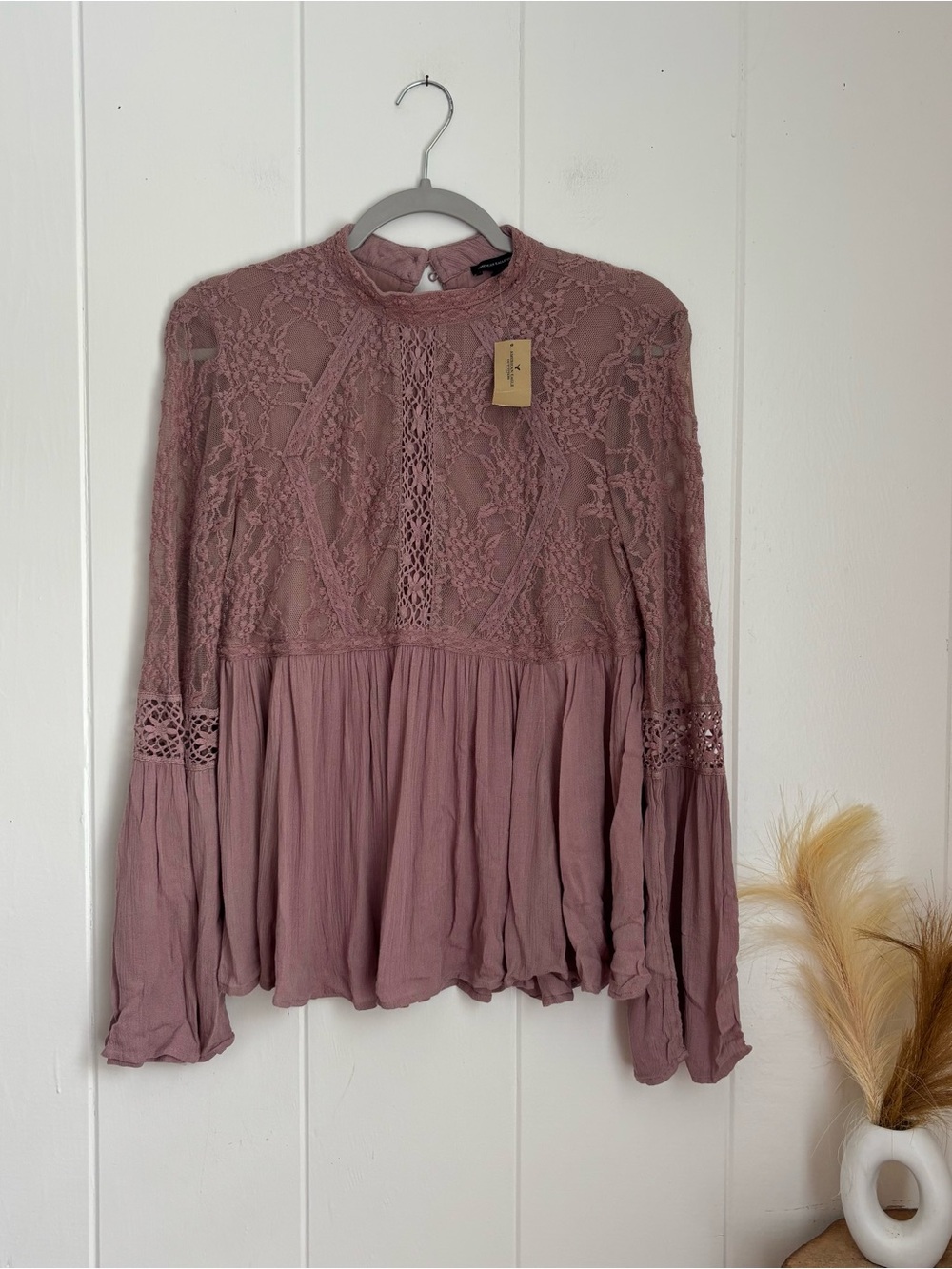 NWT American Eagle Outfitters Mauve Lace Yoke Long-Sleeve Blouse